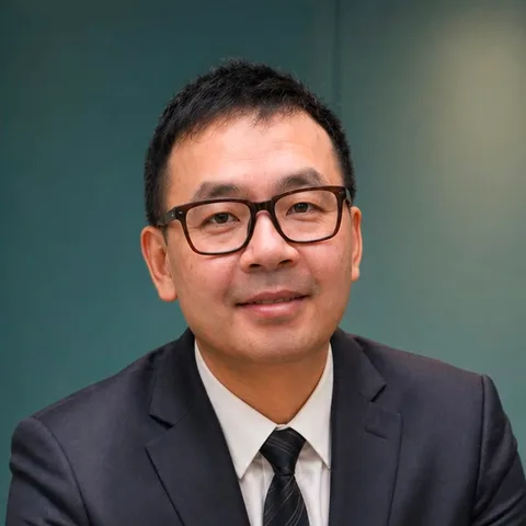 Dr. Yong Zhu, COO, Coach at WWN Consulting Group